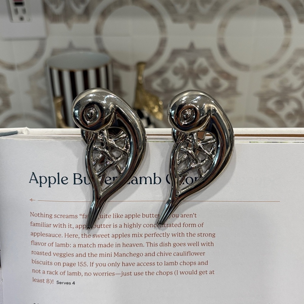 Neiman Marcus book markers set of 2 Silver Accents